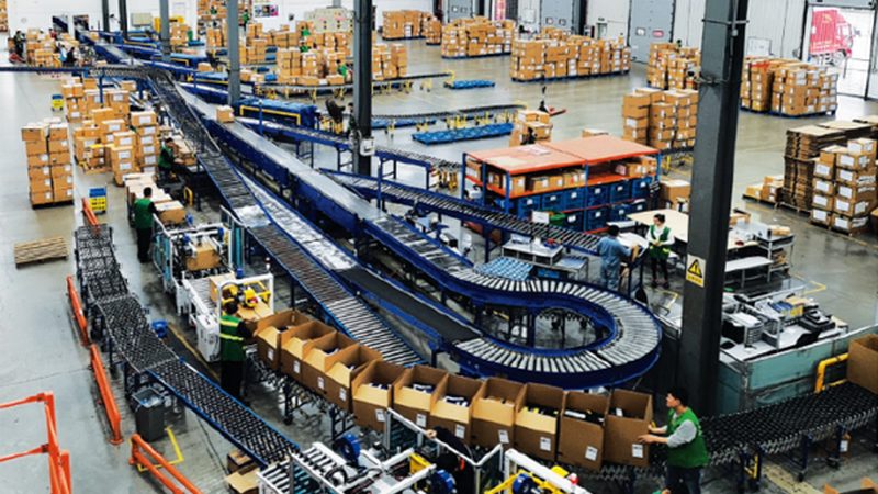 横梁式货架：承重参数与尺寸的精准考量